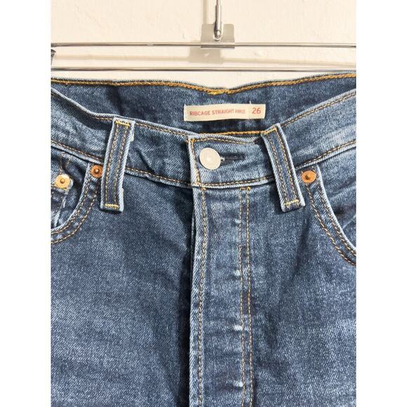 Levi’s Women’s PREMIUM Wedgie Straight Button Fly Jeans Size 26 Dark Wash denim - Picture 3 of 9